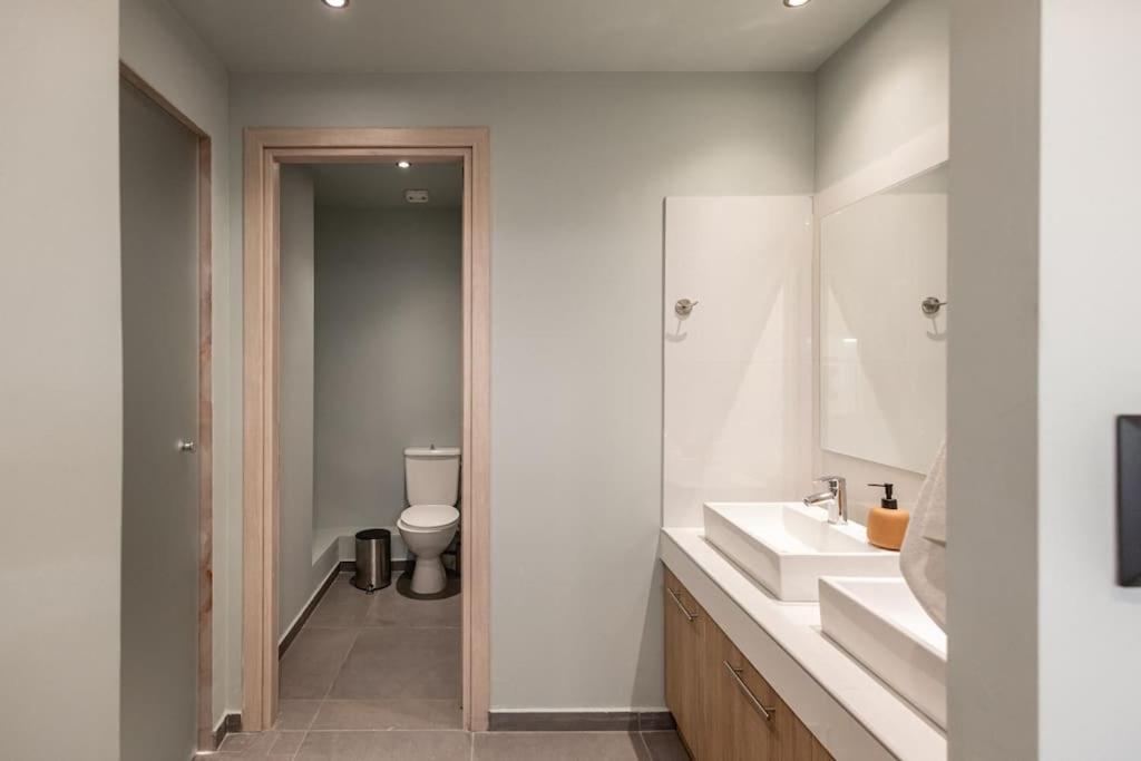 Smaragdi Luxury Jacuzzi Apartment Noho Premium Living Athene Buitenkant foto