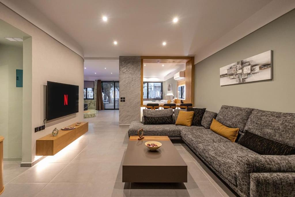 Smaragdi Luxury Jacuzzi Apartment Noho Premium Living Athene Buitenkant foto